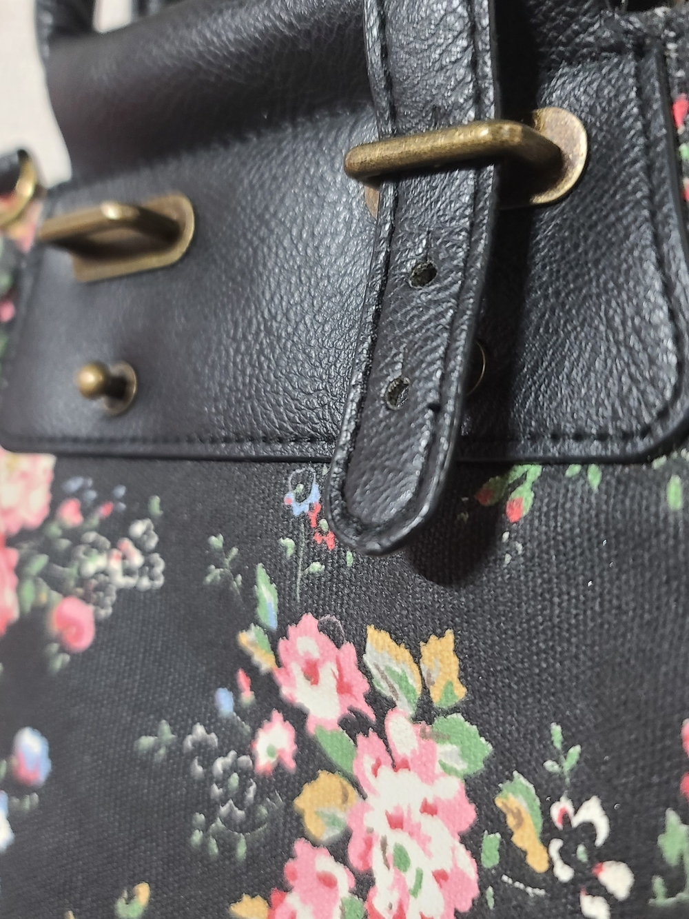Adam Levine Collection Black Floral Tote with Pink Roses - Picture 6 of 16